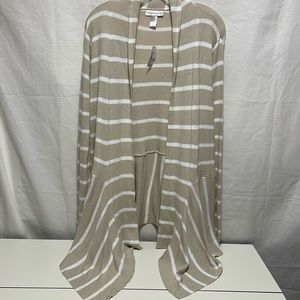 Christofer & banks new very light striped sweater. Size XL